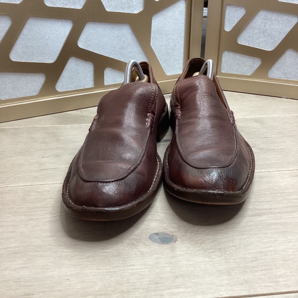 Cole Haan Brown Leather Shoes Slip On Loafers 10.5 M Distressed Vintage Look